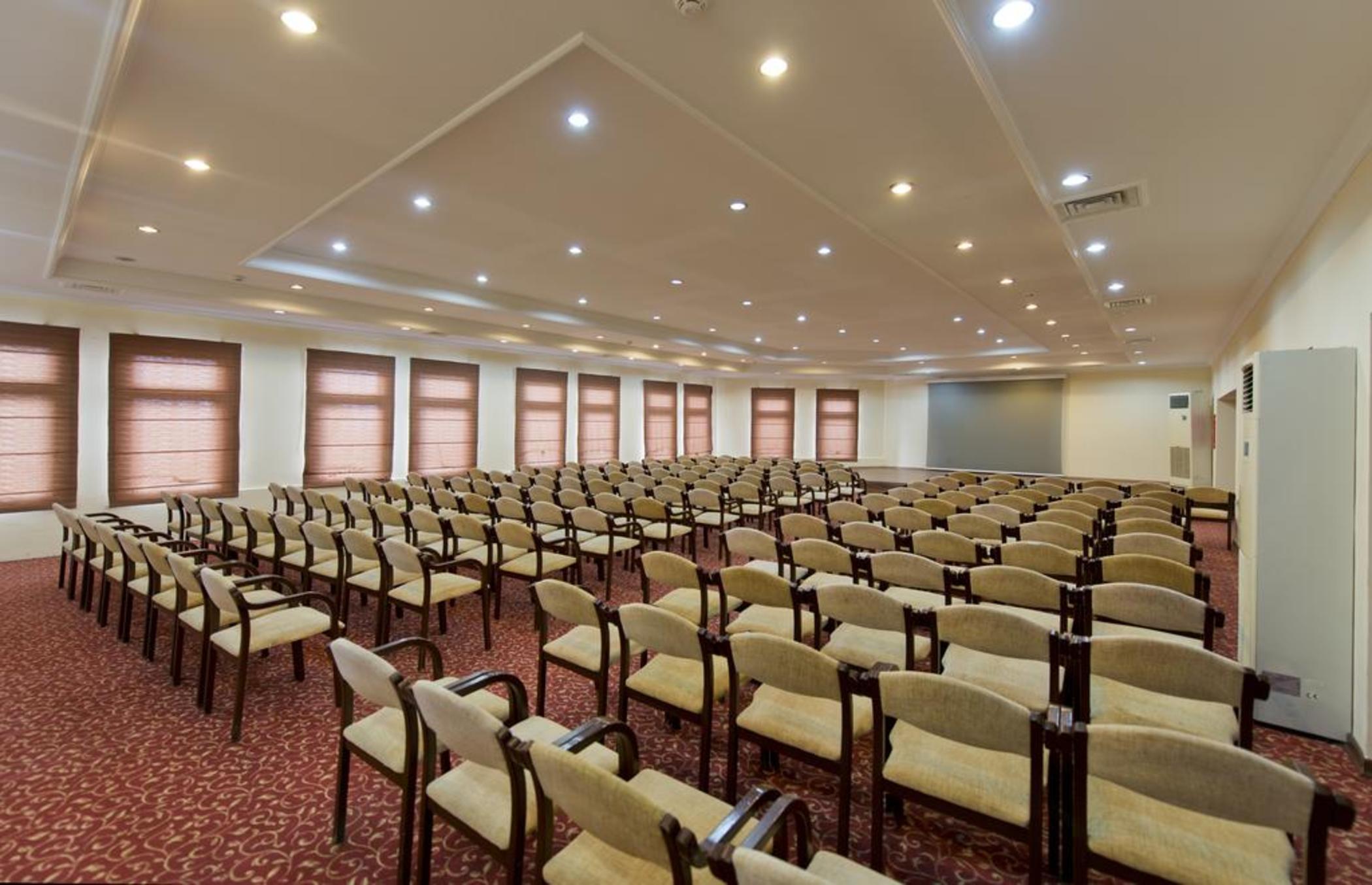 Oz Hotels Incekum Beach Resort & Spa Hotel أوكورجالر المظهر الخارجي الصورة