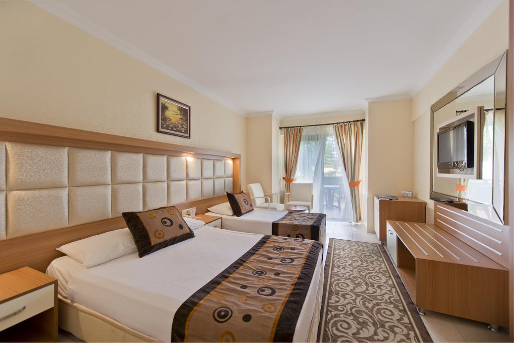 Oz Hotels Incekum Beach Resort & Spa Hotel أوكورجالر المظهر الخارجي الصورة