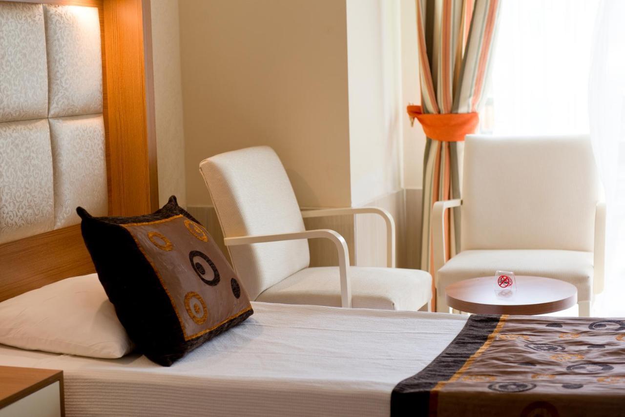 Oz Hotels Incekum Beach Resort & Spa Hotel أوكورجالر المظهر الخارجي الصورة